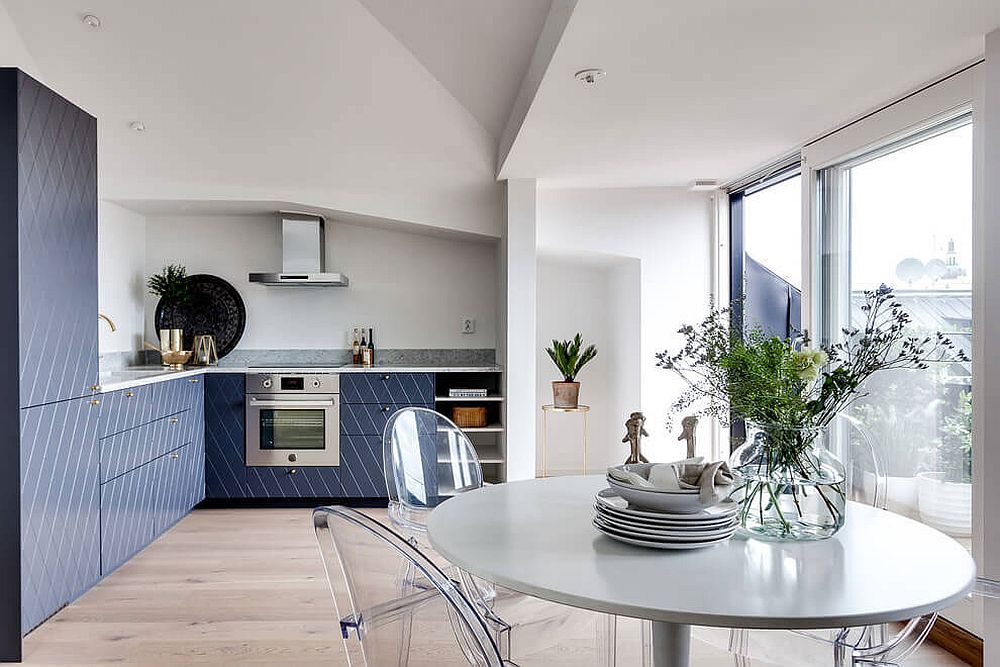 Dashing blue cabinets for the kitchen with plenty of pattern