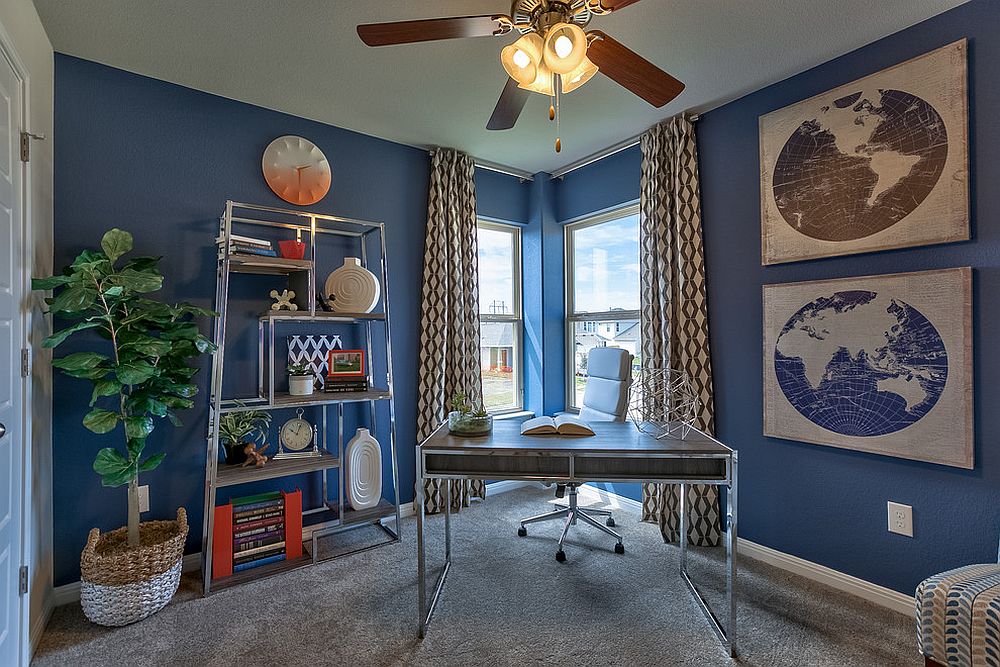 Exquisite balance between gray and blue for the home office [Design: Amoura Productions]