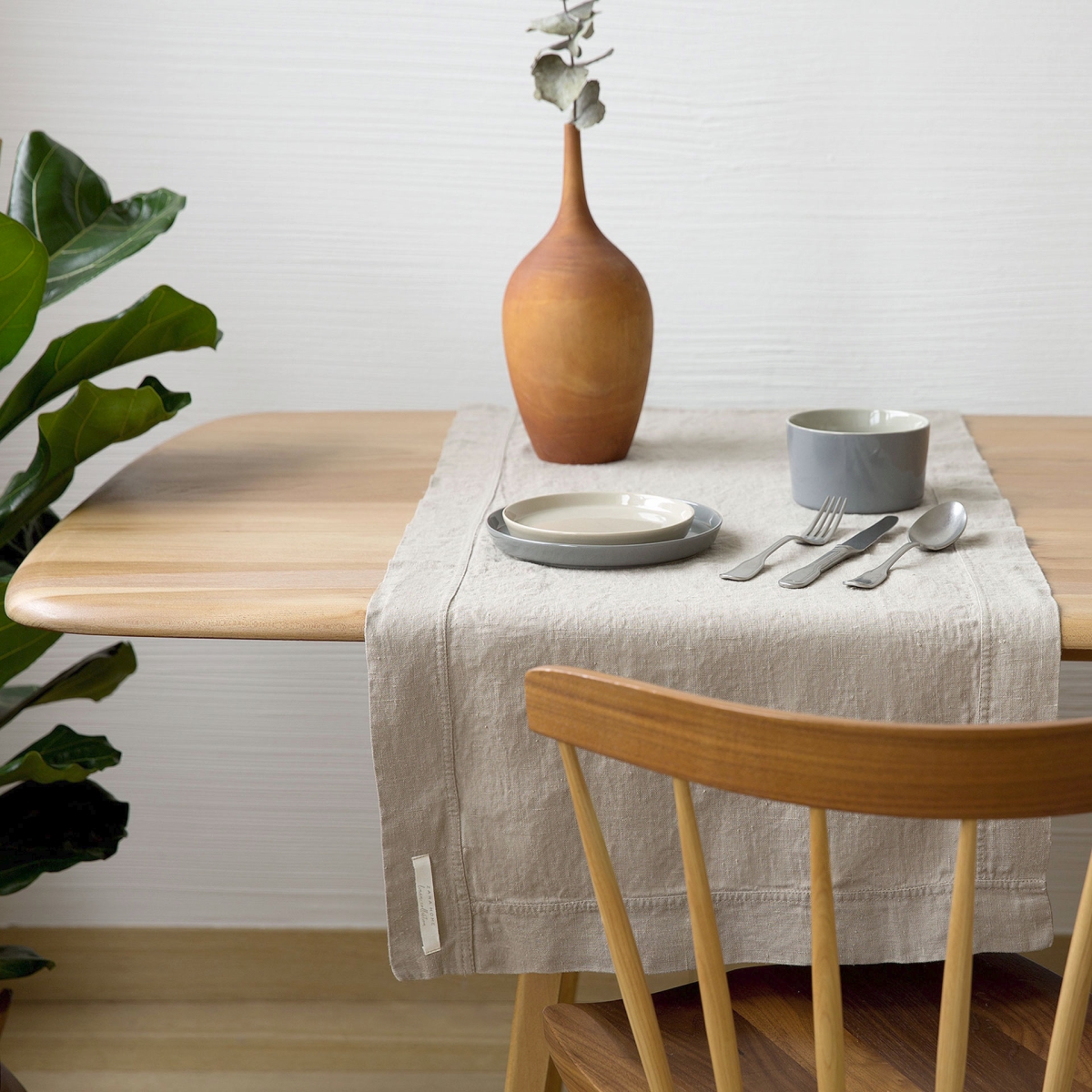 Linen table runner and vignette by Zara Home