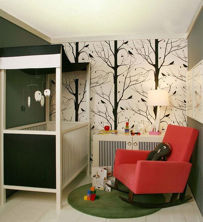 Pattern of the wallpaper allows the nursery to easily grow up along with your little one