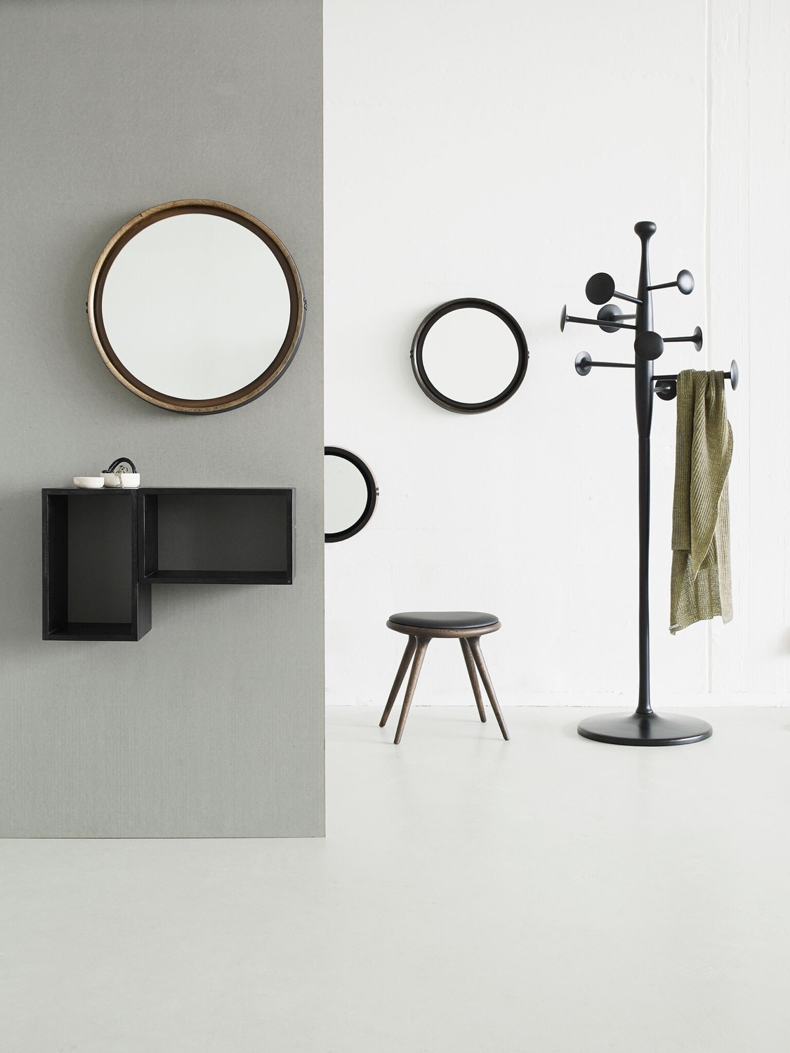 Trumpet Coat Stand in black.