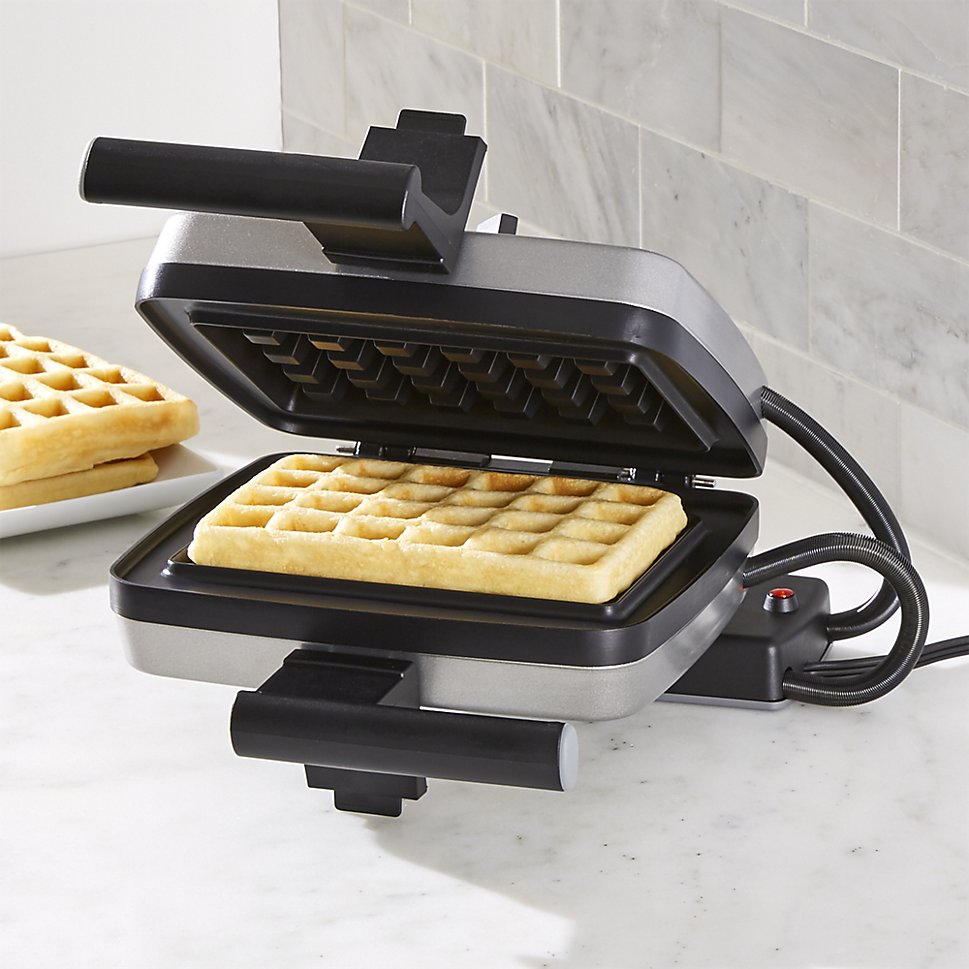 Belgian waffle maker