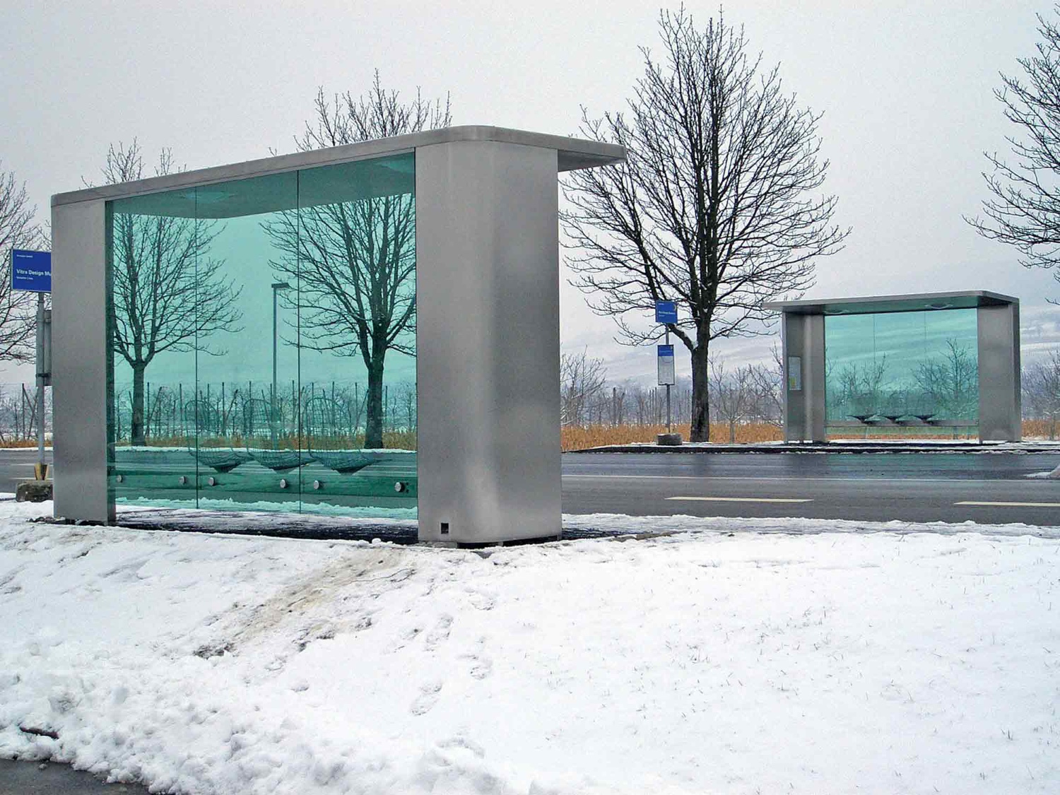 Bus Stop (2006). A pair of bus shelters that were designed for the main road near Vitra’s Weil am Rhein site.