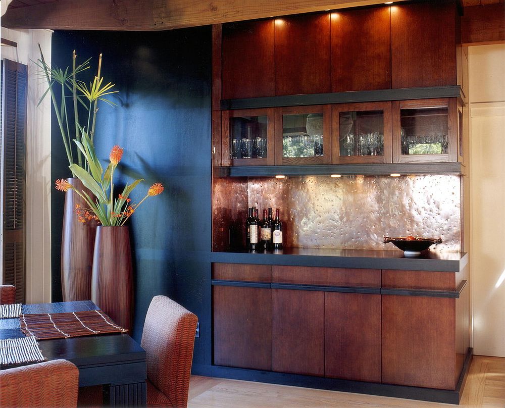 Copper backsplash idea for contemporary kitchen [Design: InHouse Design Studio]