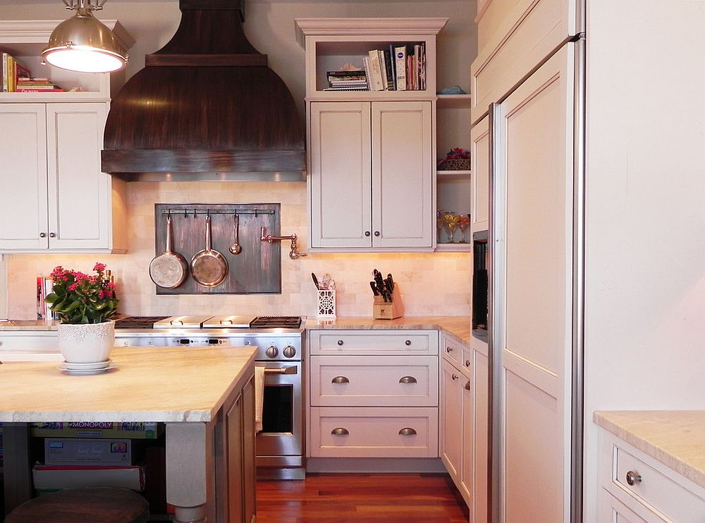 Custom copper range and backsplash for modern kitchen [From: Tina Colebrook Architect / Michael McLaughlin Photography]