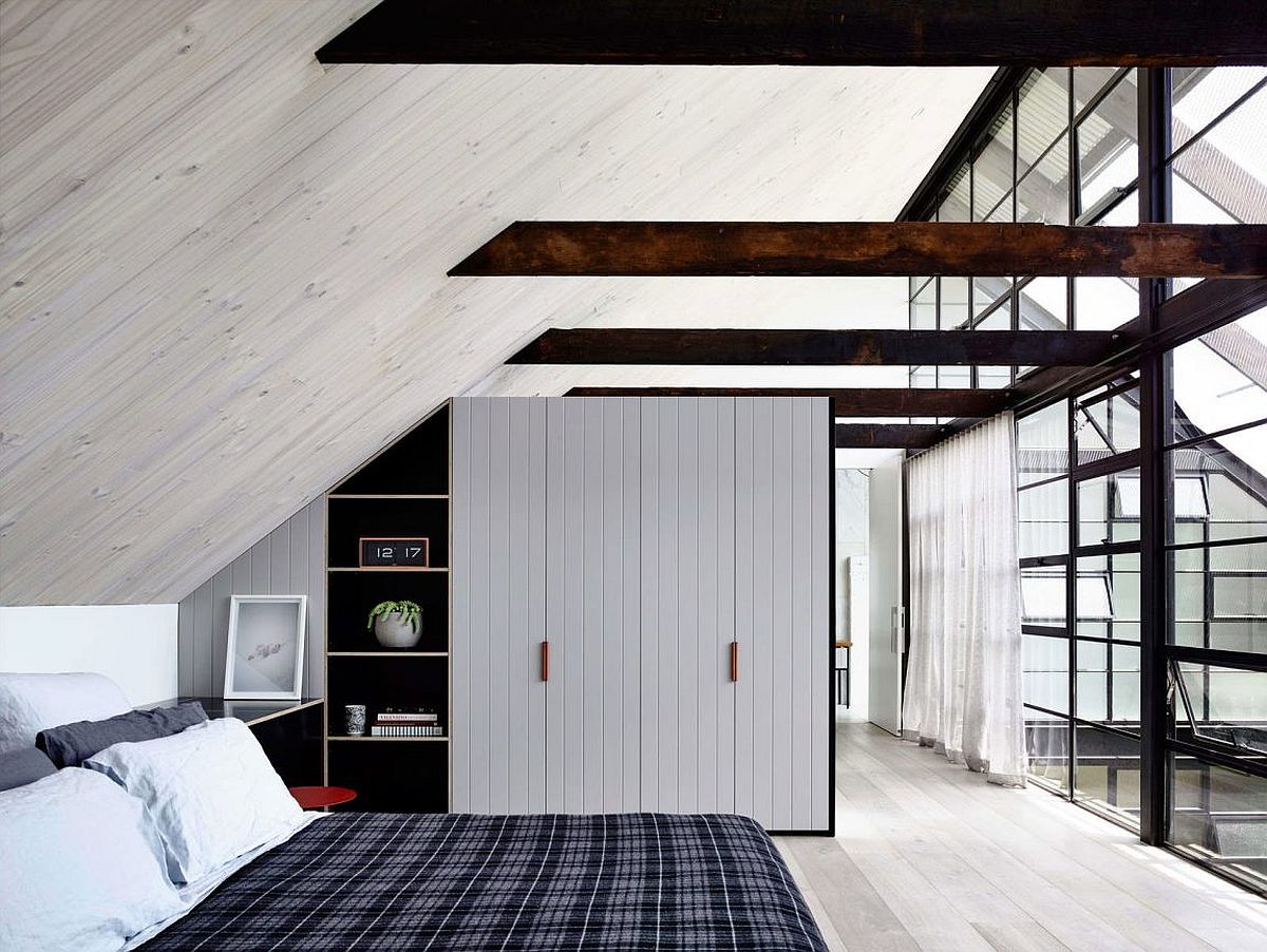 Gorgeous bedroom in black and white with industrial style