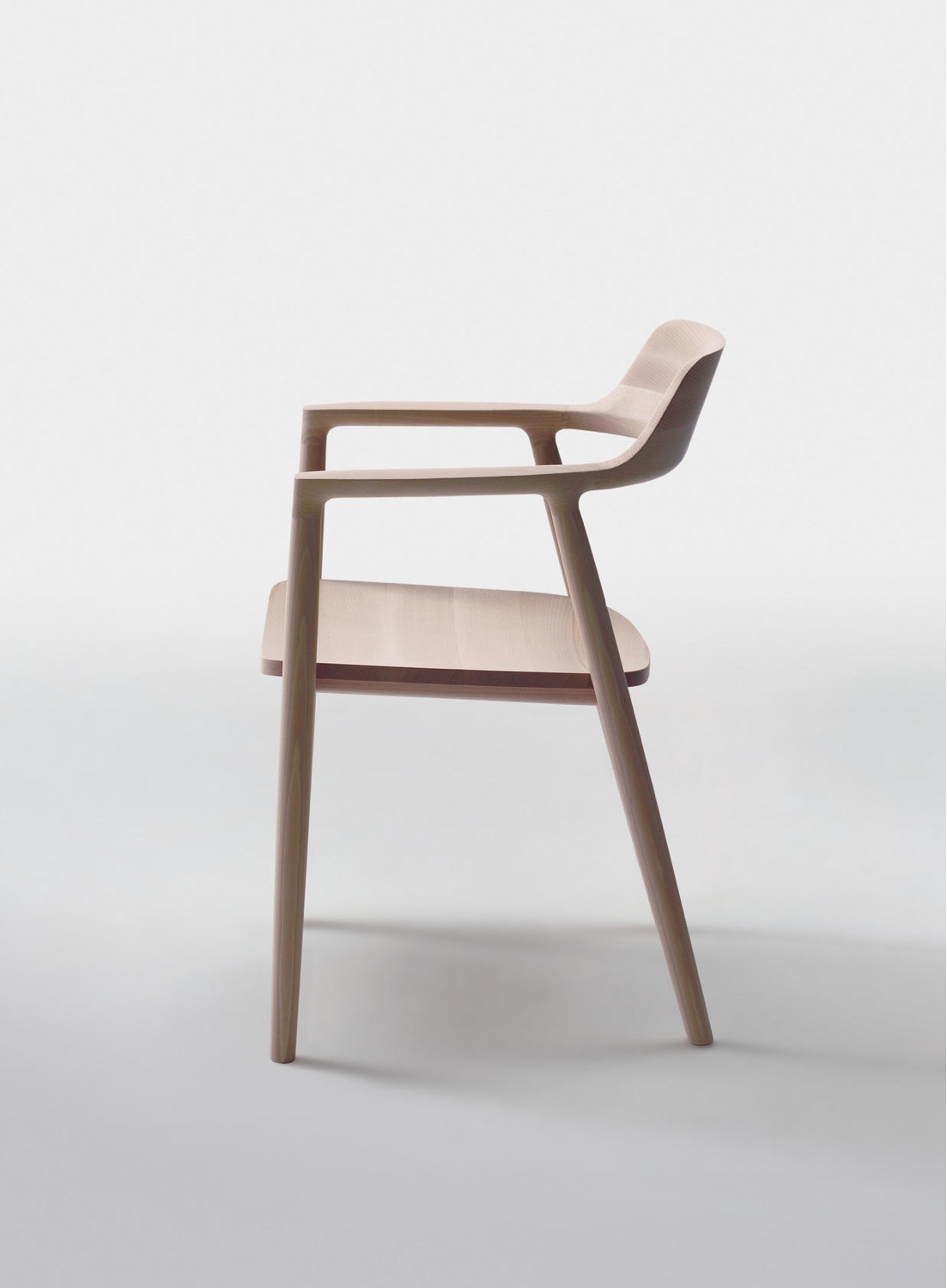 Hiroshima Armchair profile