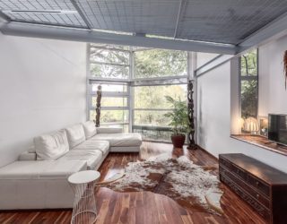 Skylights, Glass Floors and Stairs: Loft-Style Duplex in Vancouver Is All About Light!