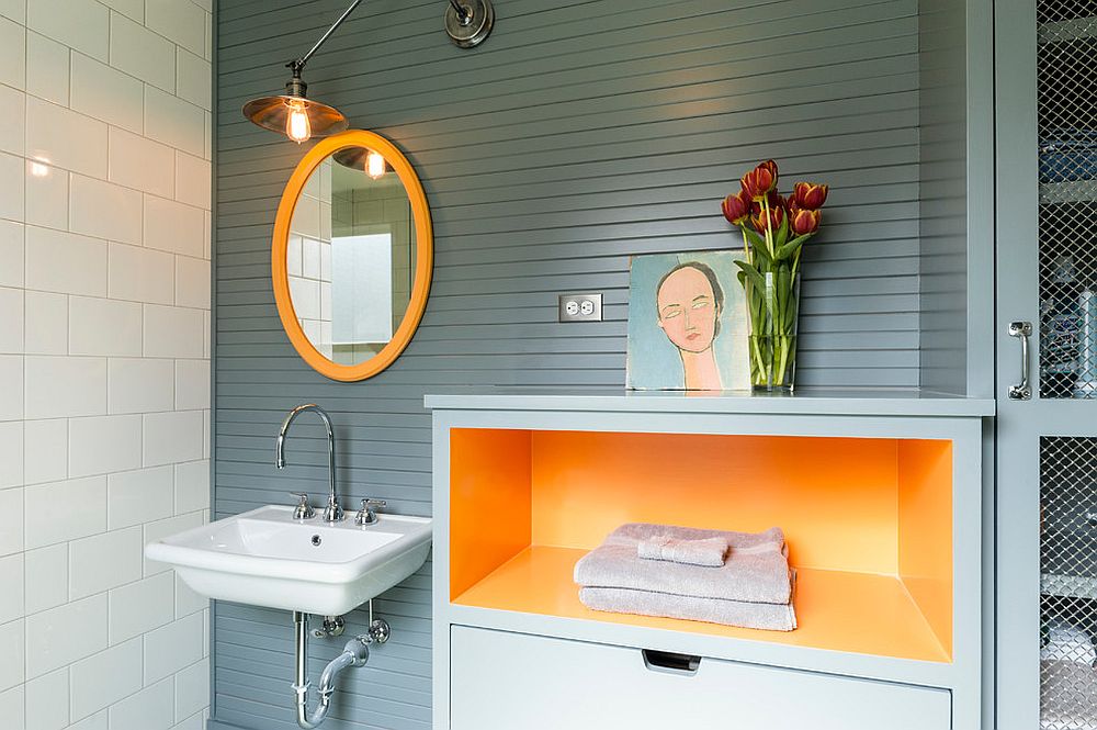 Orange gives cheerful spunk to the contemporary bathroom