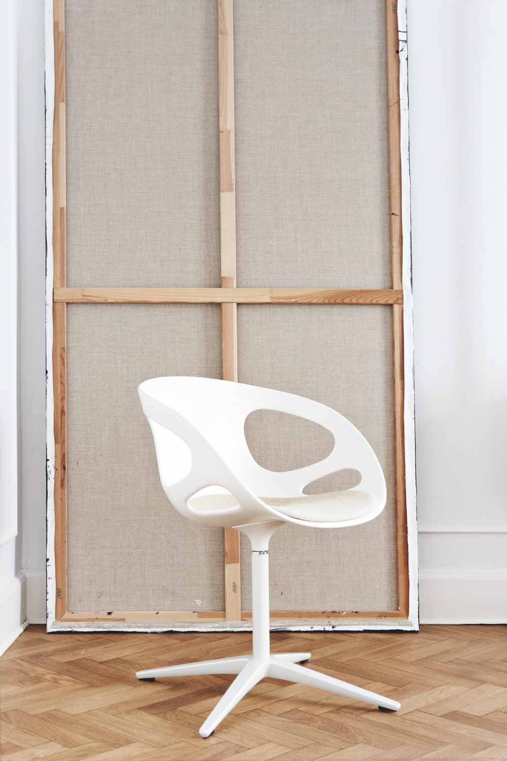 RIN™ swivel chair. Photo by Heidi Lærkenfeldt.