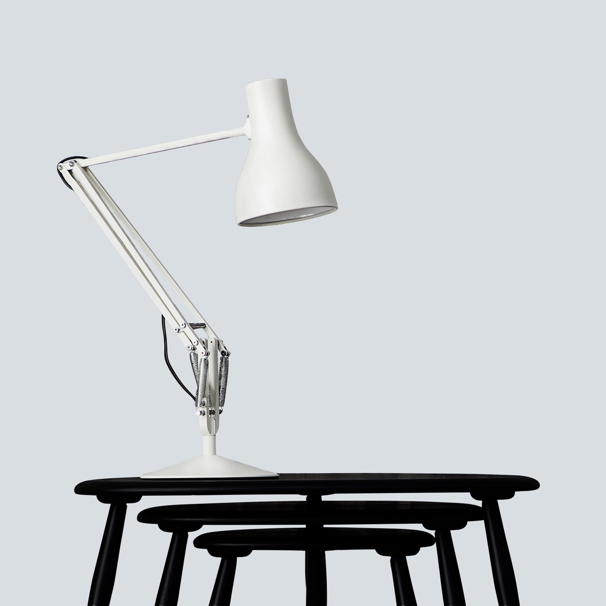 Type 75 Desk Lamp Jasmine White