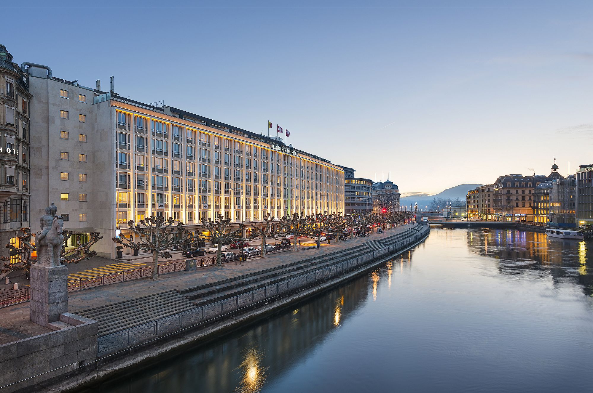 Amazing luxury hotel with lake view in Geneva - Mandarin Oriental