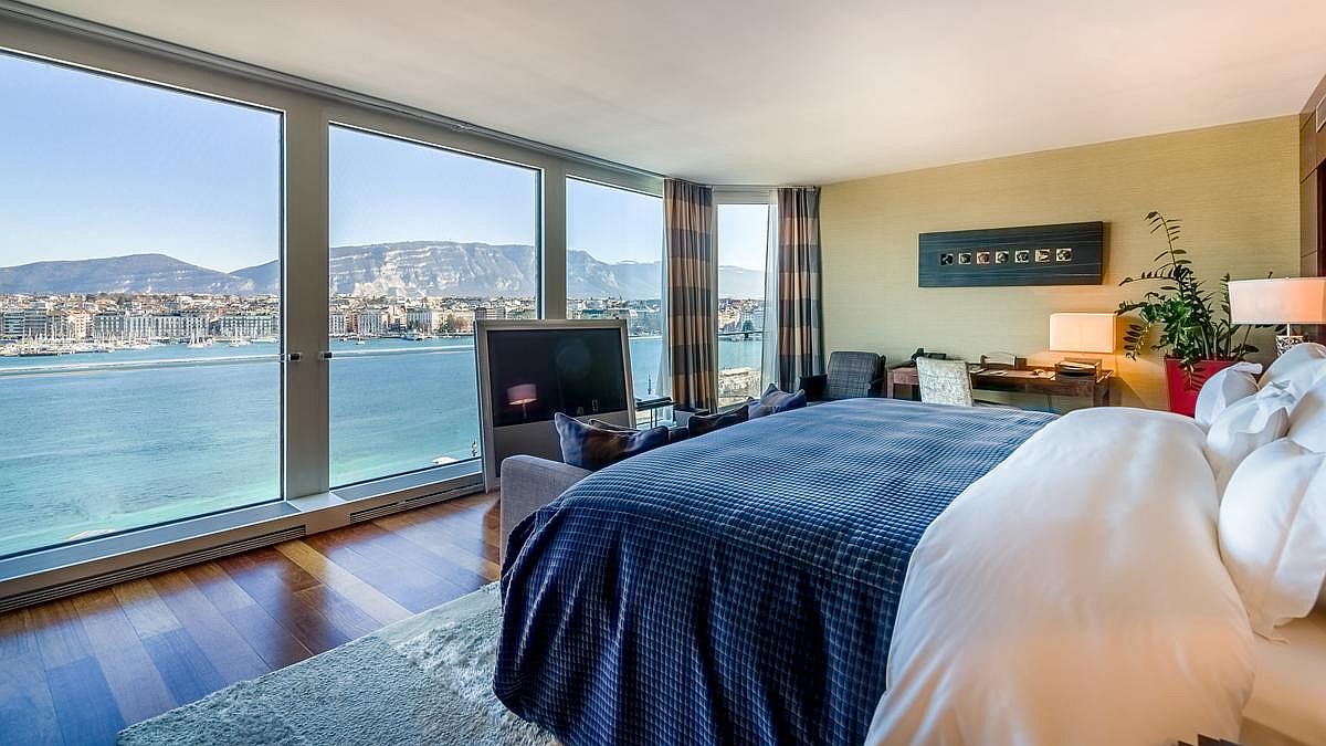 Bedroom with Lake View at the Grand Hotel Kempinski Geneva