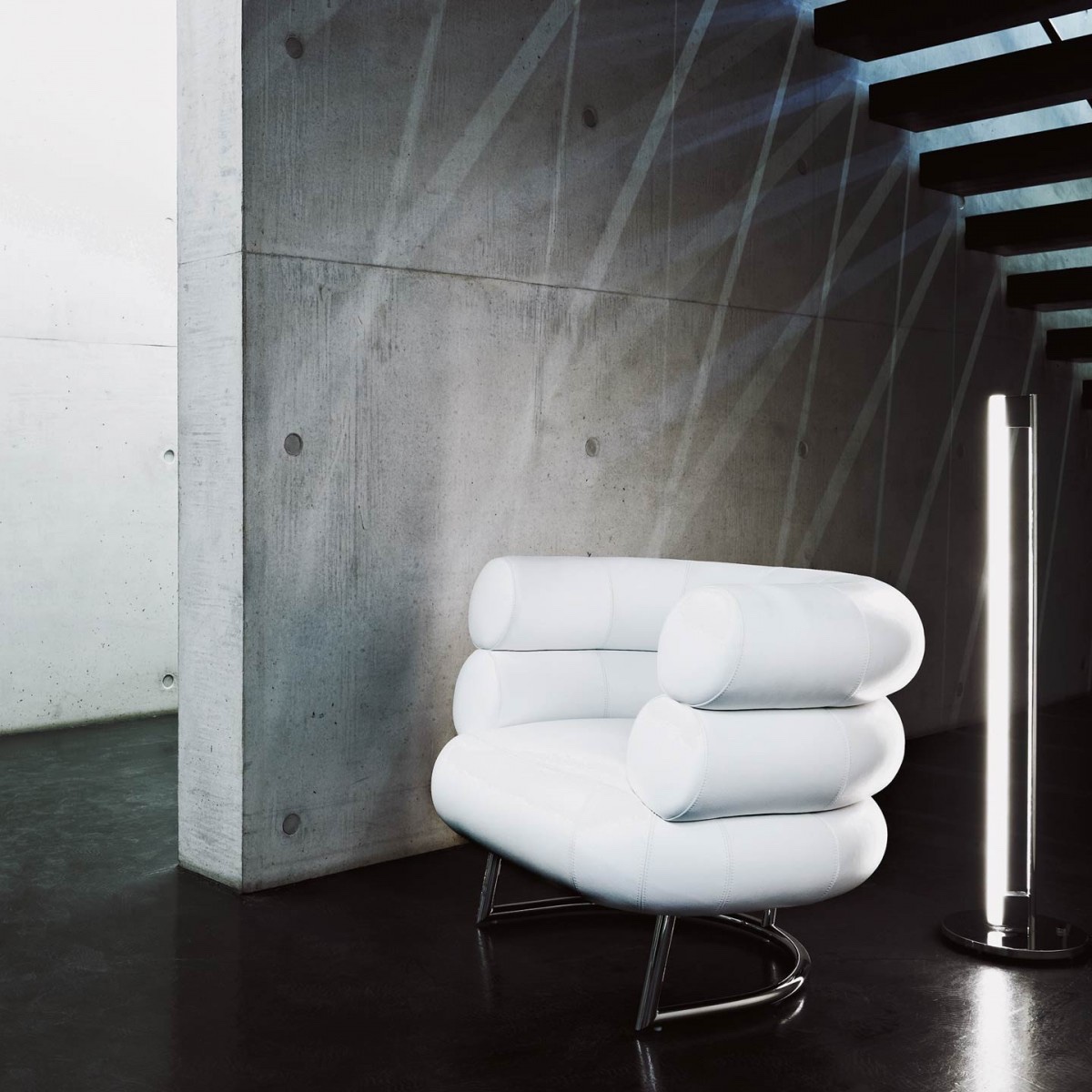 Eileen Gray's Bibendum Chair. Image © Aram. 