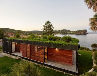 Avalon: Contemporary Modular Home with Green Roof and Sustainable Style