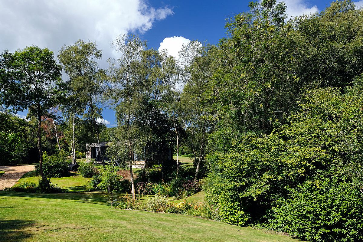 Entry to the tranquil Forest Lodge in New Forest, England