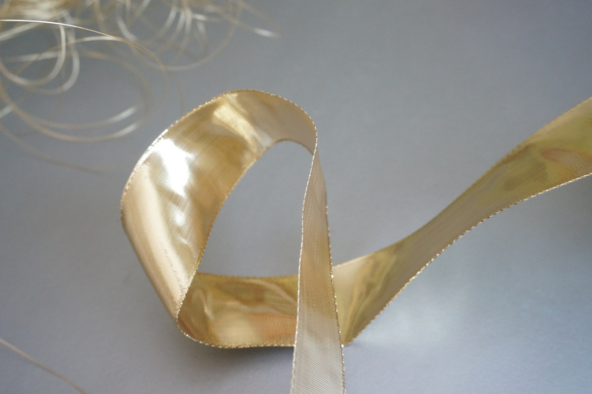 Gold wire and ribbon