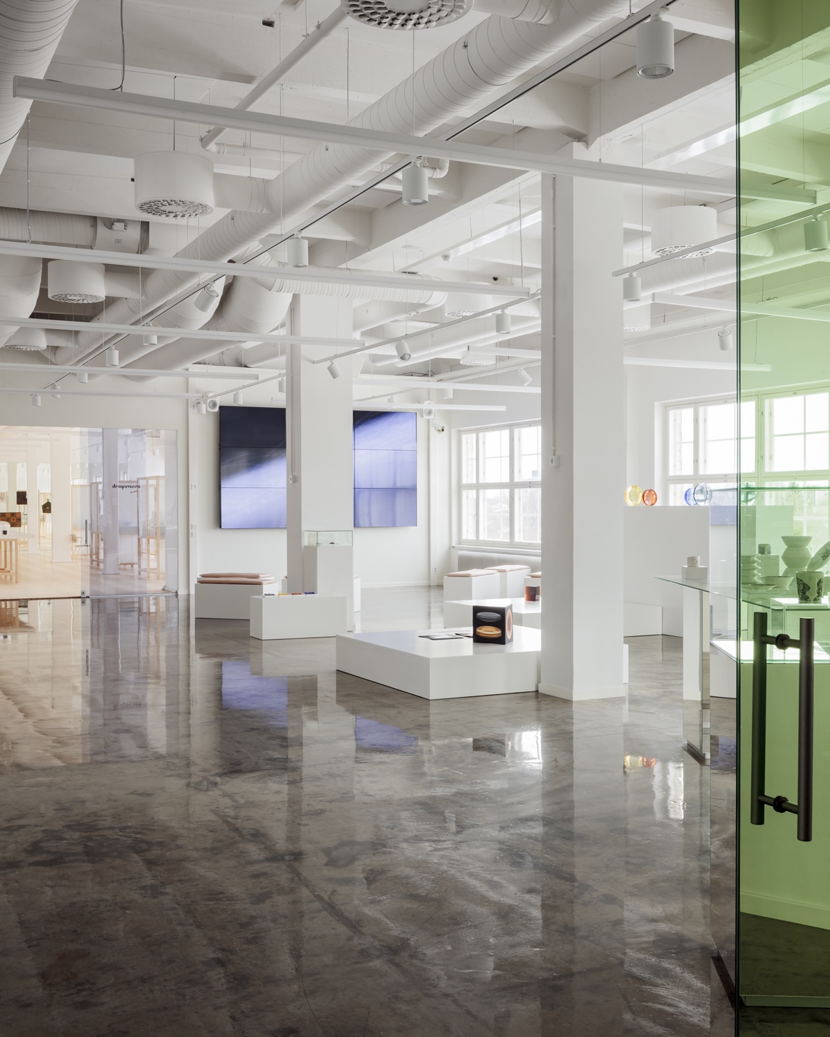 Iittala Arabia Design Centre Lab 1