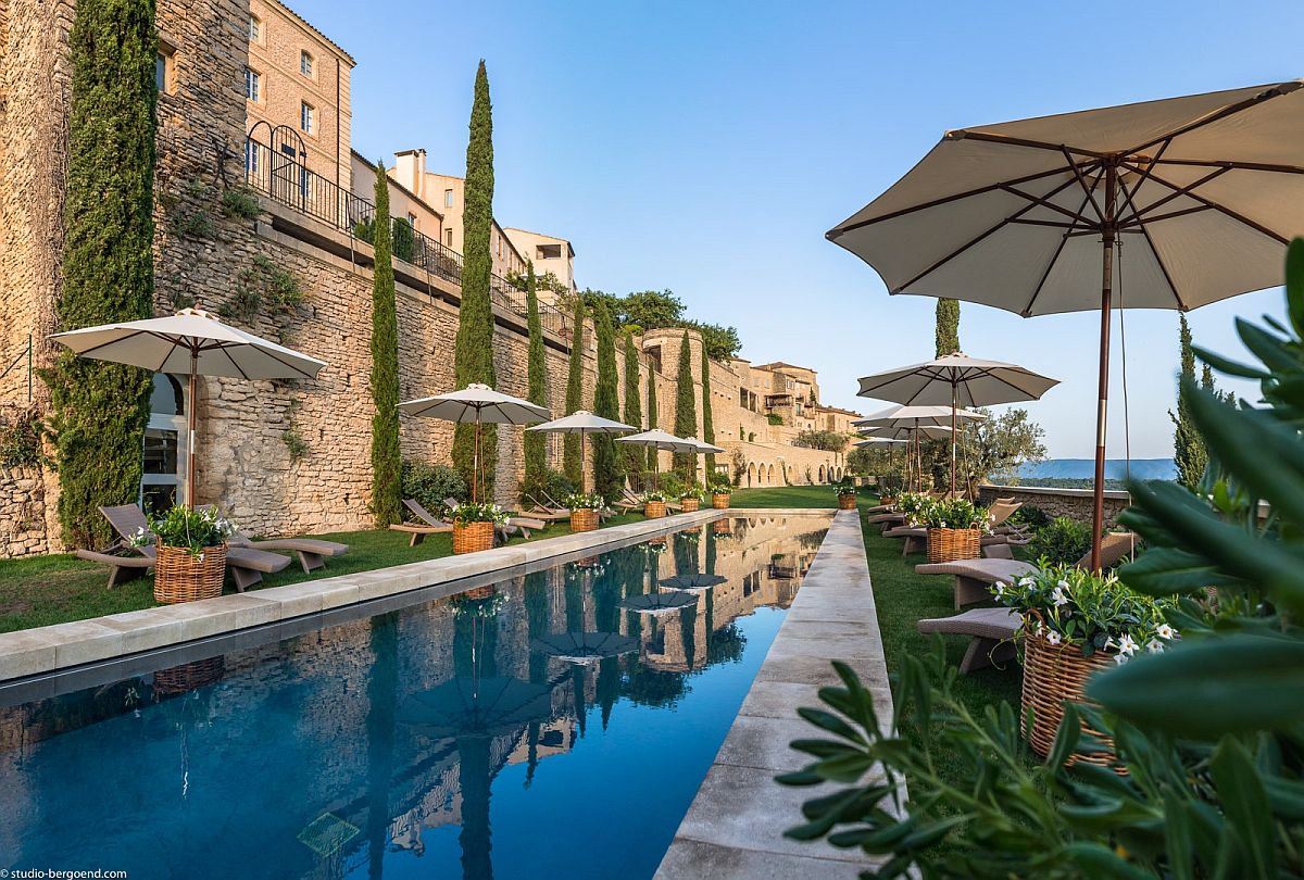 La Bastide de Gordes overlooking an idyllic French village