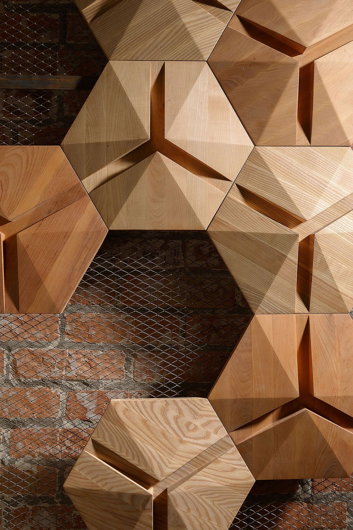 Pyramid and triangle shaped wooden surfaces add geo style