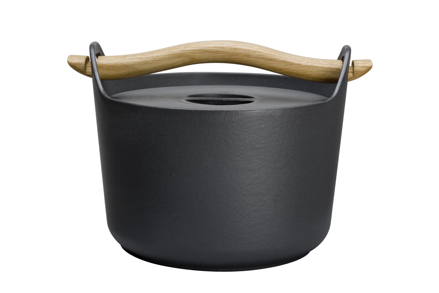 The Sarpaneva Cast iron pot, designed by Timo Sarpaneva in 1960, is a functional Finnish design classic.