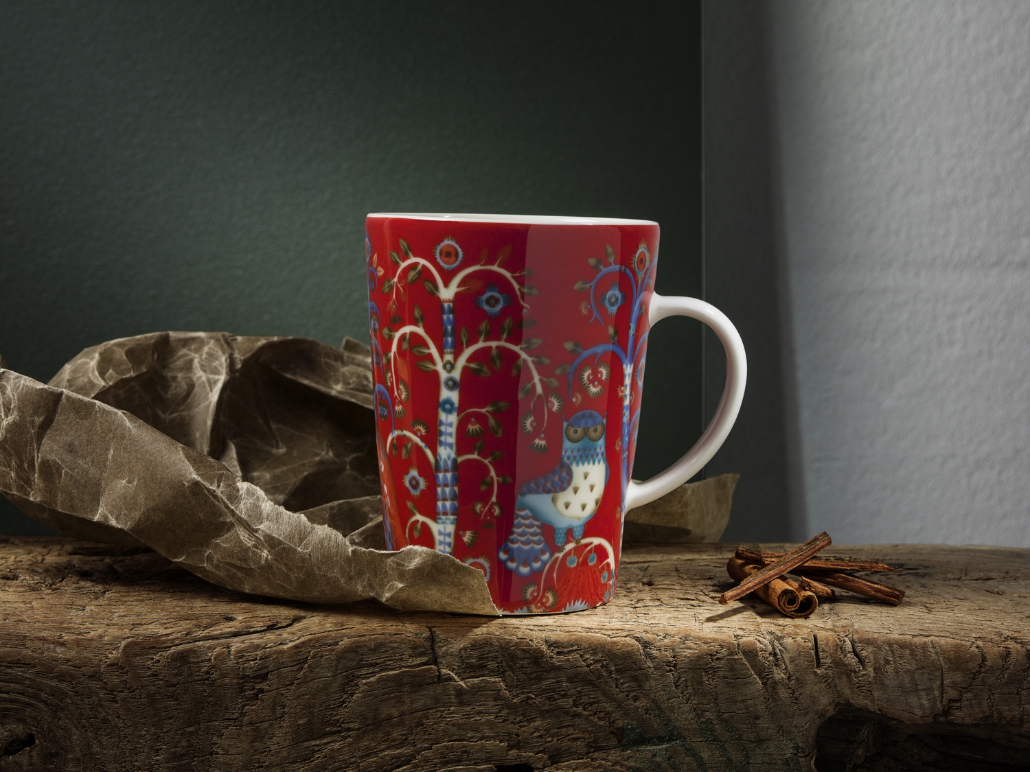 Taika mug in red. Image © Fiskars Finland.