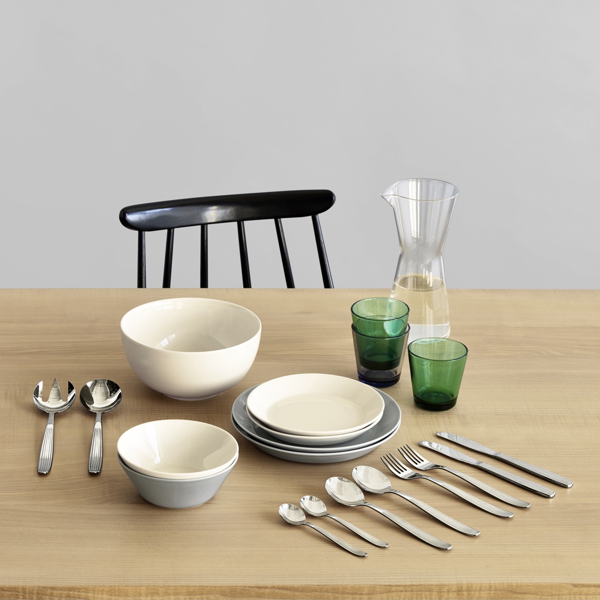 Kaj Franck is known as the "conscience of Finnish design." His Kartio glassware, Teema tableware and Scandia cutlery for Iittala are Finnish design icons.