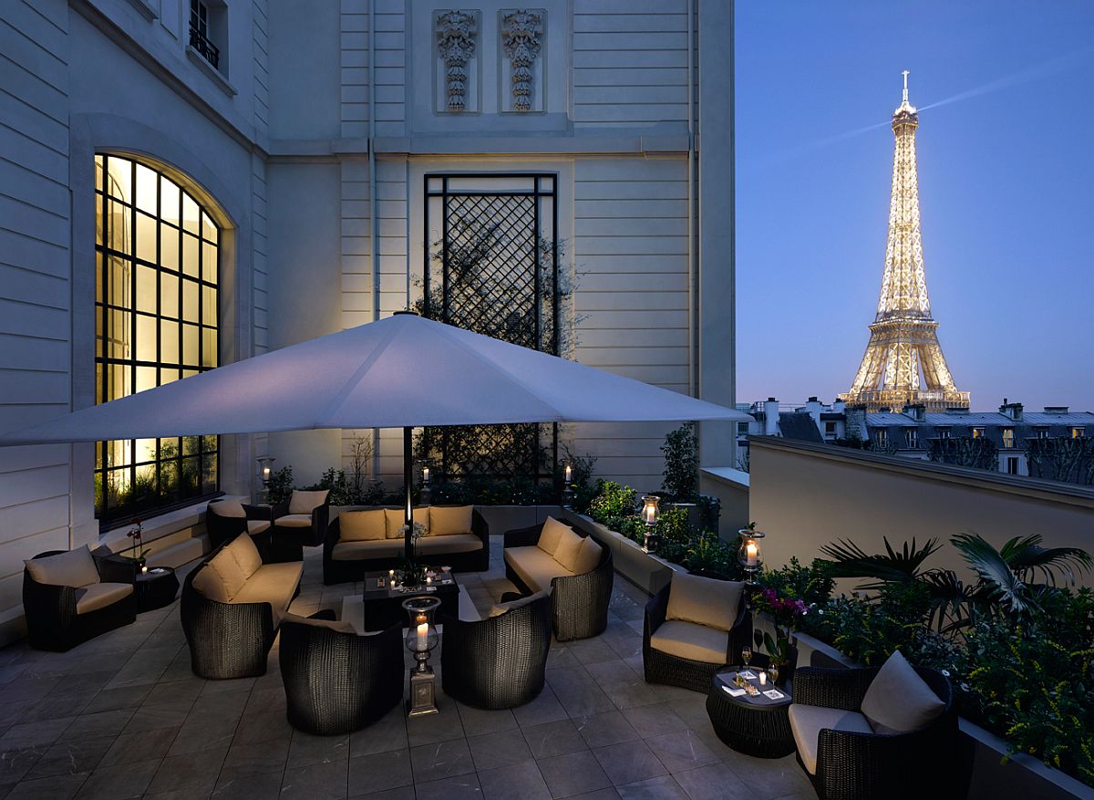 Terrace of Shangri-La Hotel, Paris