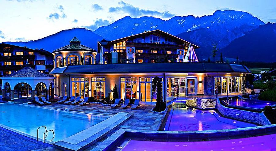 10 indoor and outdoor pools at Alpenresort Schwarz