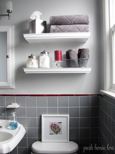 Chic-bathroom-floating-shelves-2