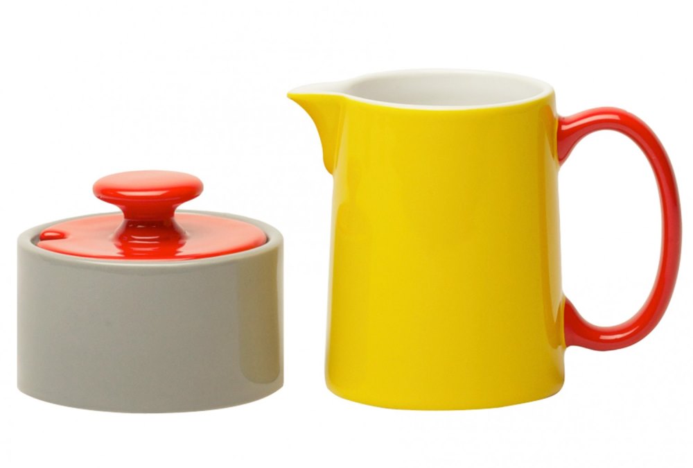 Colorful tea accessories