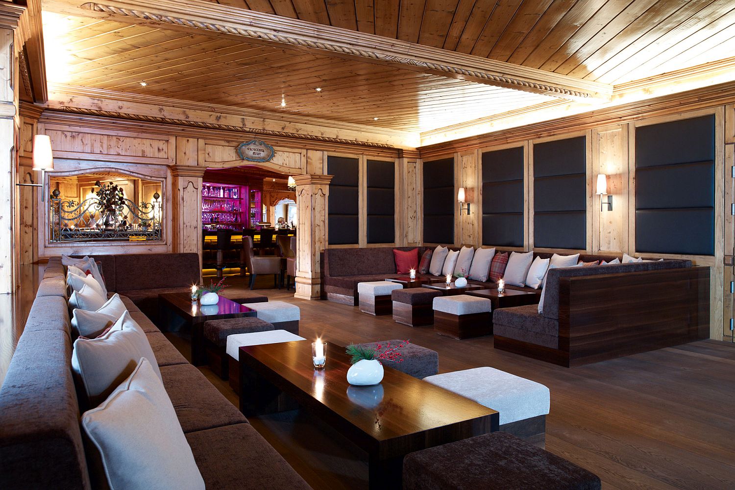 Comfy bar and sitting room at Interalpen-Hotel Tyrol