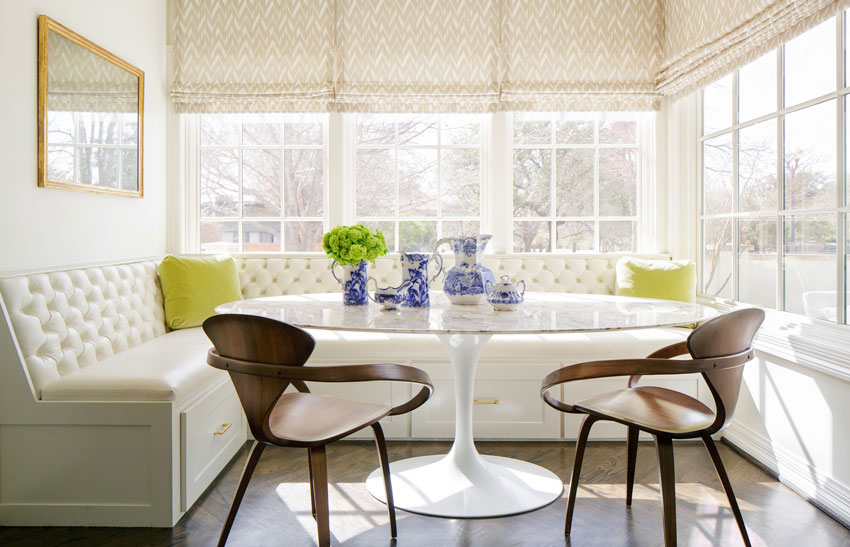 Cream sunroom banquette