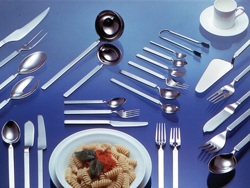 Dry cutlery set