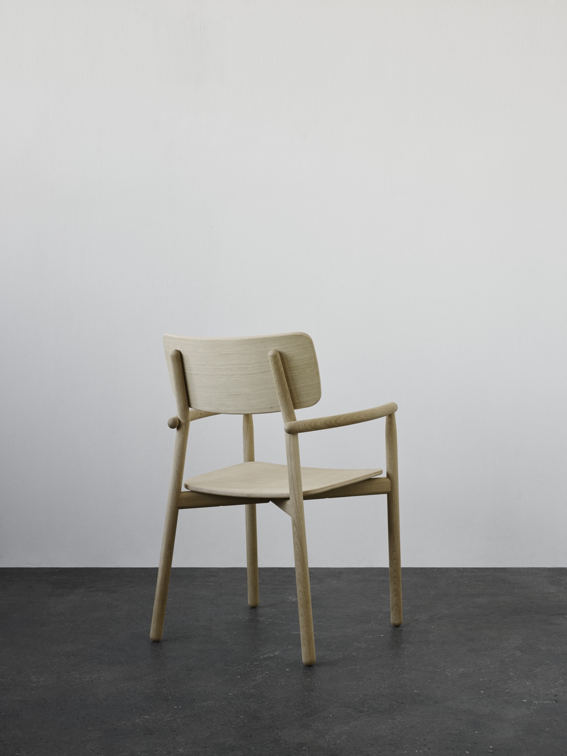 Hven-Armchair-Oak