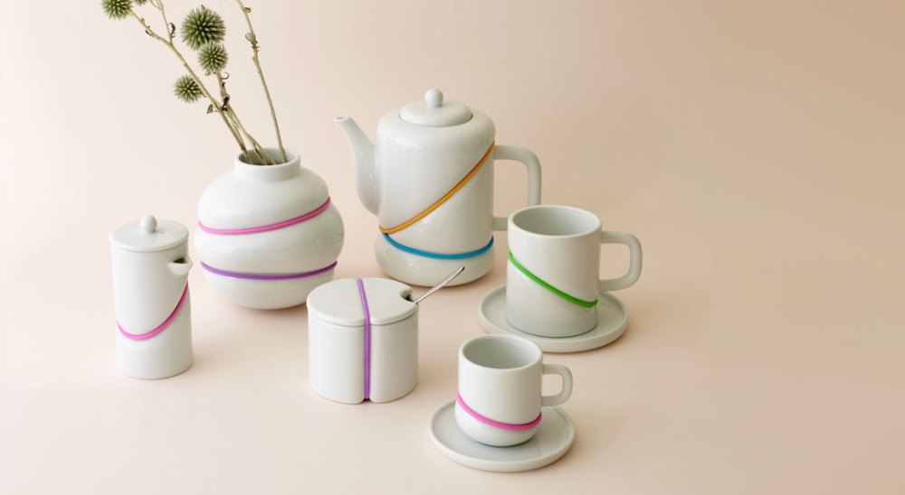 RUBBER-BAND-tea-set