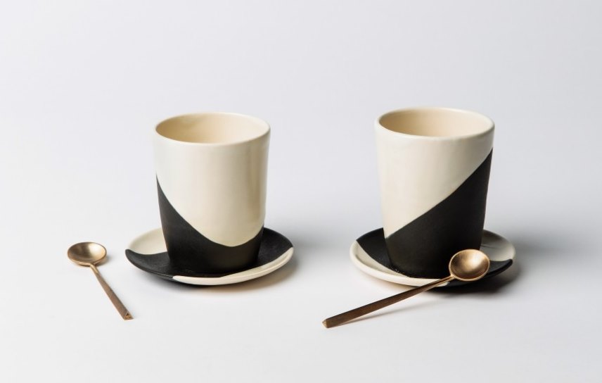 Form Tea Set made of spun brass by Tom Dixon, design