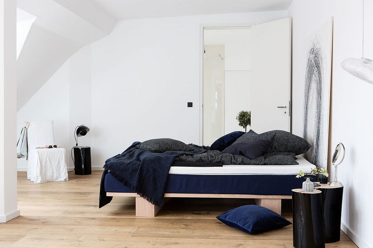 Small loft bedroom with a minimal chic style