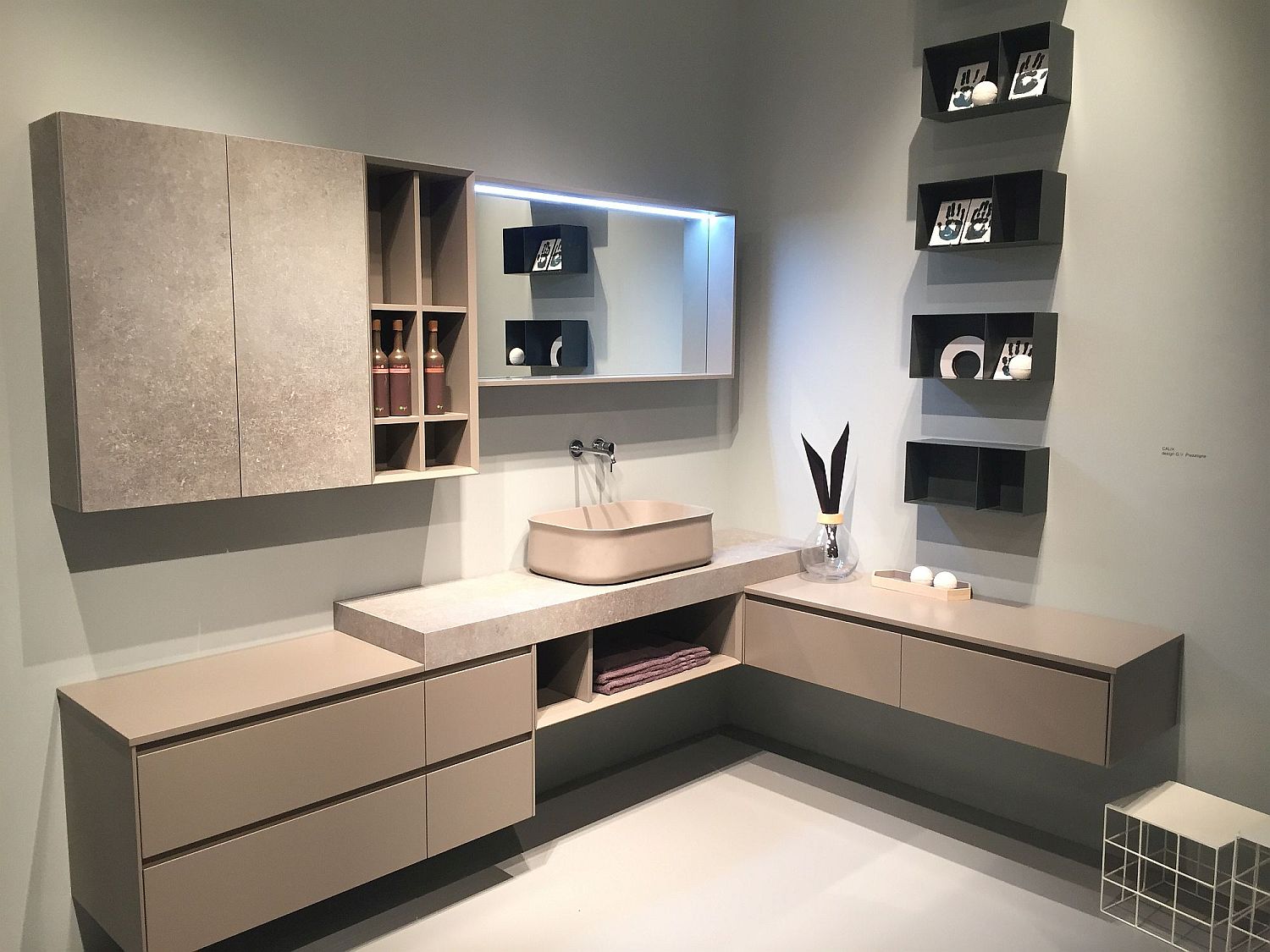 modern bathroom vanities