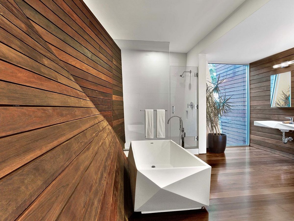 Unique bathtub brings sculptural vibe to the bathroom