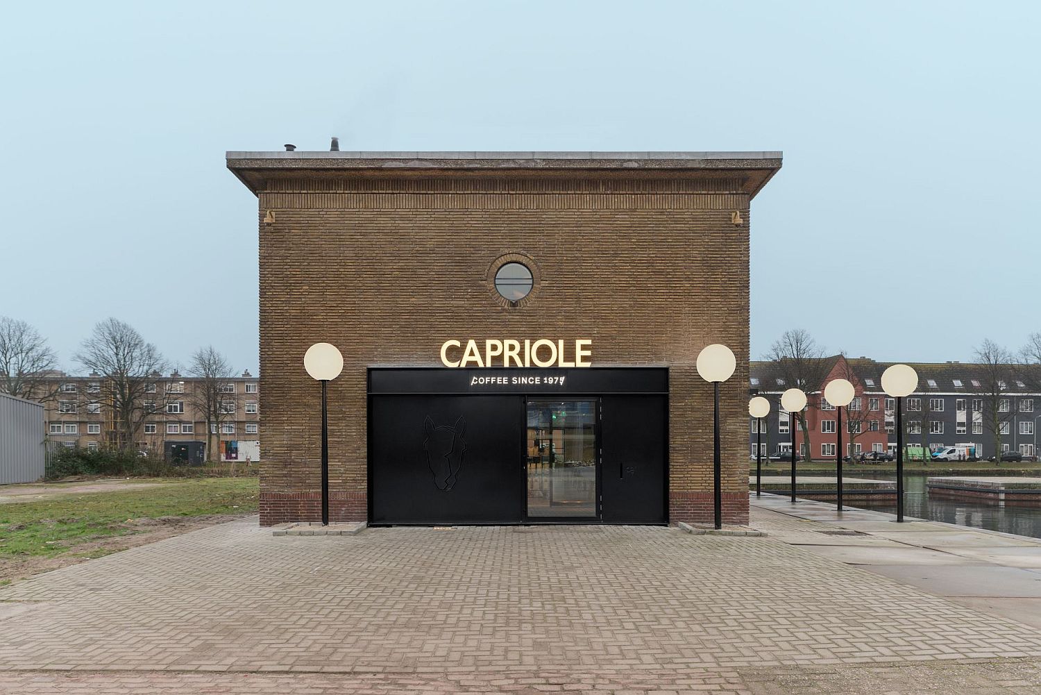Capriole Café and restaurant in The Hague