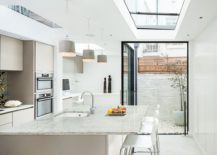Contemporary-kitchen-in-white-of-the-revamped-British-home-217x155