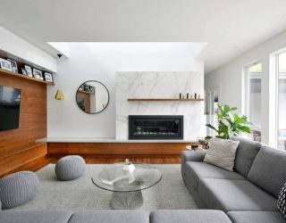 Marble, Wood and Modernity: Refined House Addition in Ottawa