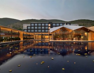 Opulent Splendor at Foothills of Saptagiri: Luxurious Dasavatara Hotel