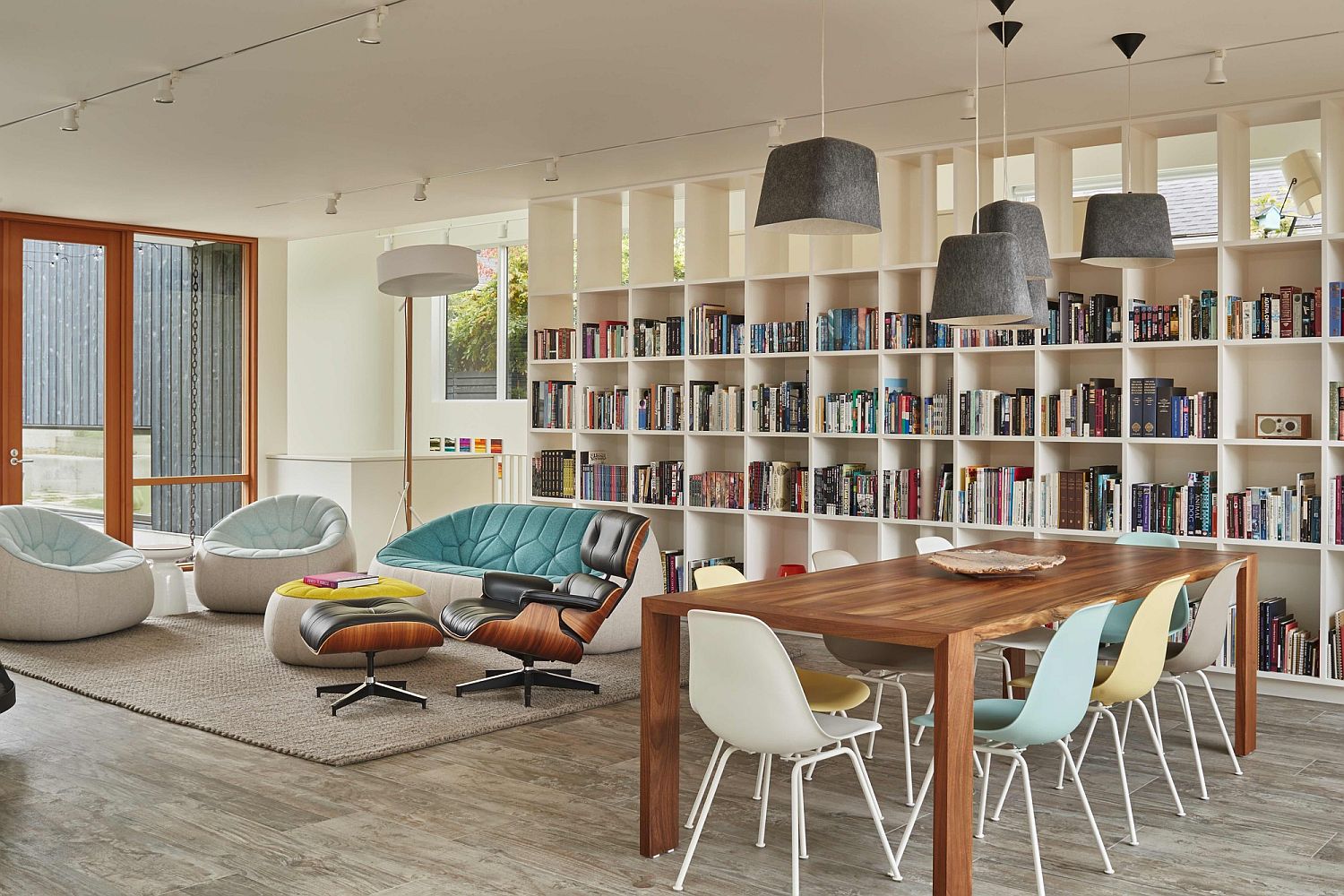 Eames Lounger and comfy seating of the living room make a difference to the ambiance of the room