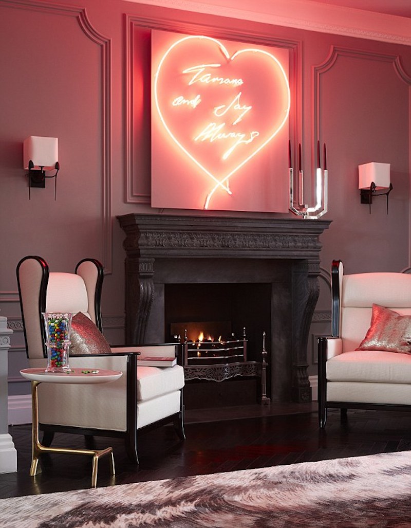 Daring Home Decor: Neon Lights For Every Room