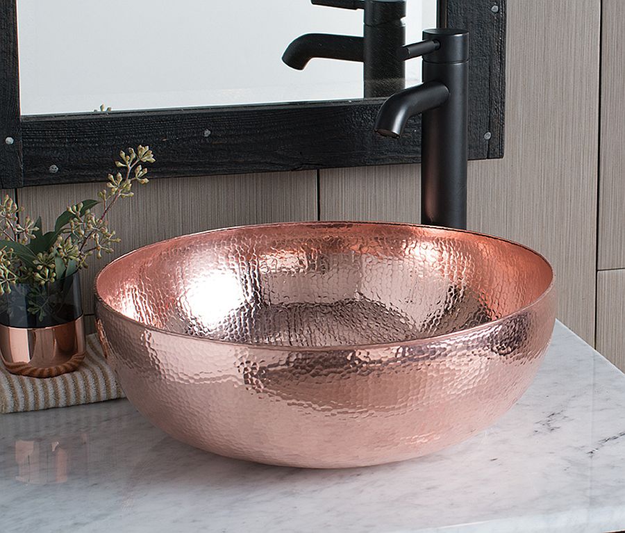 Hammered Copper variant of the fabulous Maestro Sink adds metallic sheen to the bathroom