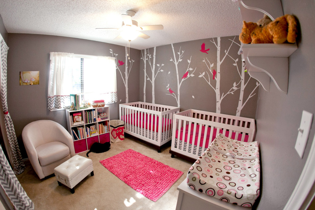 Intense-pink-and-mild-gray-nursery-