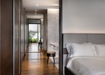 Master-suite-in-white-of-the-contemporary-home-in-Singapore-217x155