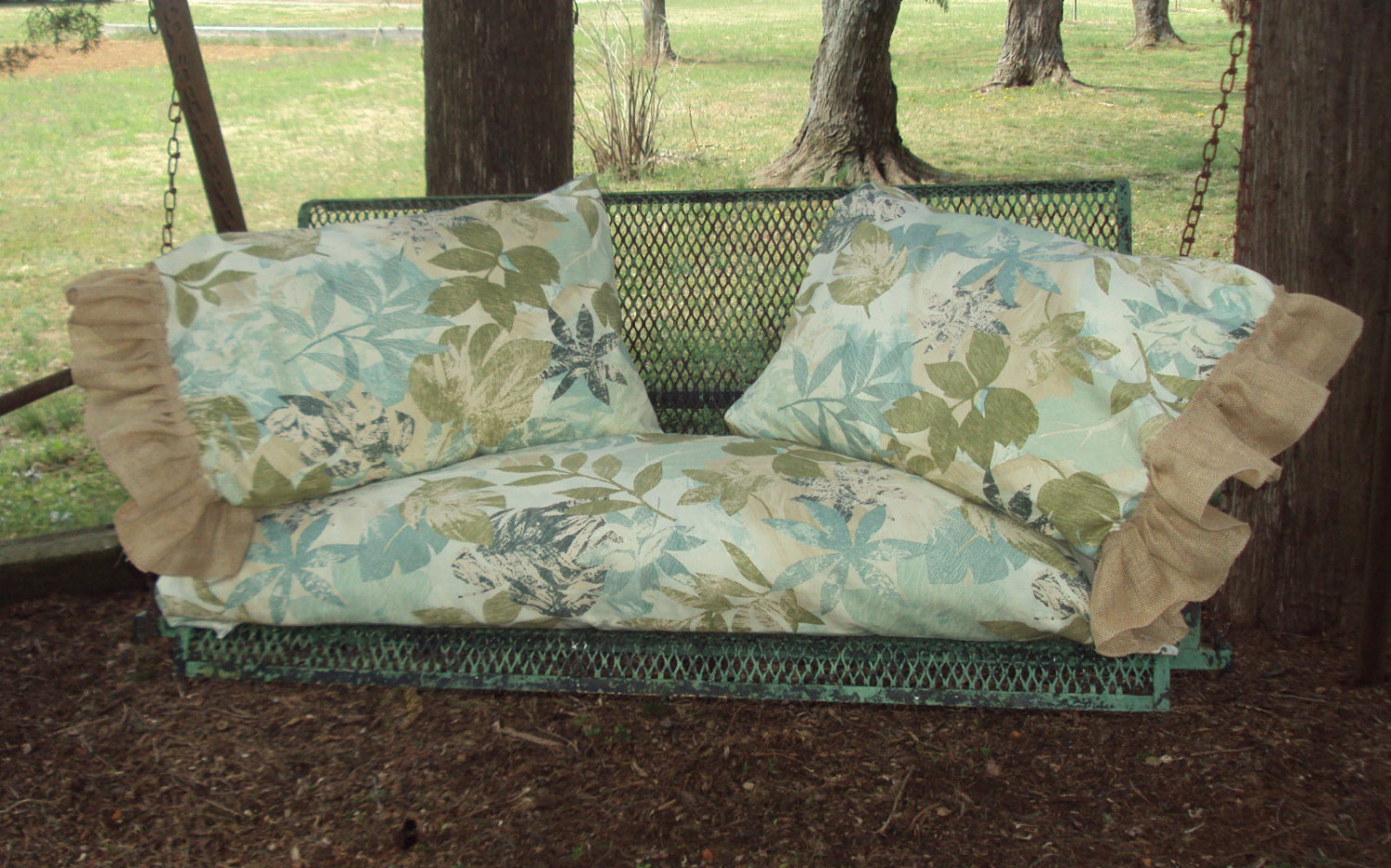 Shabby chic iron porch swing